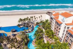 Acqua Beach Park Resort