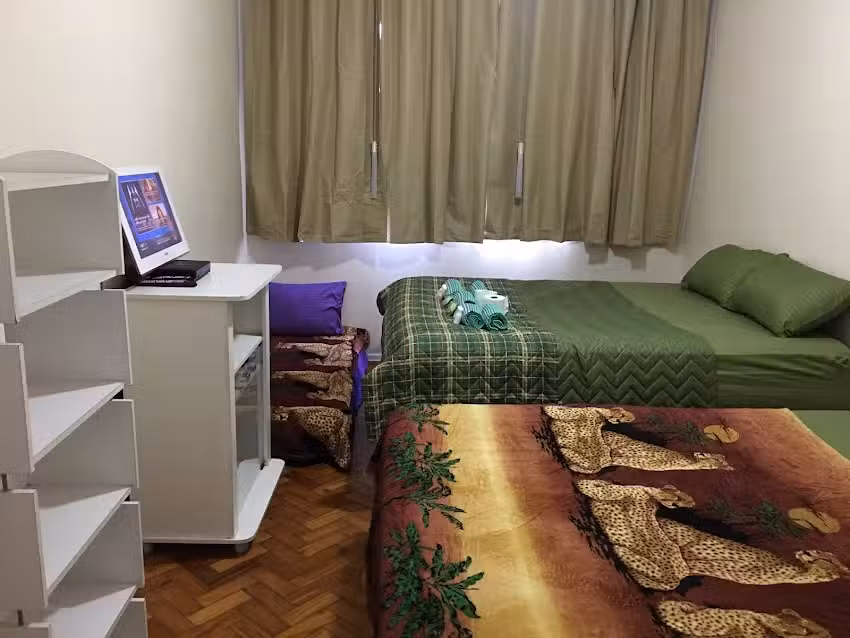 Adonai Copacabana Inn