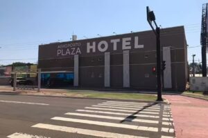 Aeroporto Plaza Hotel