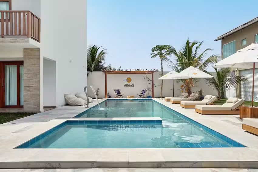 AIOLOS HOTEL & DISCOVERIES