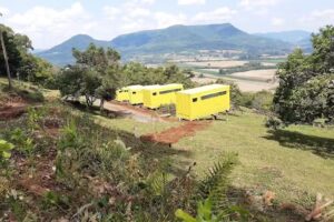 Alveare Pousada Container