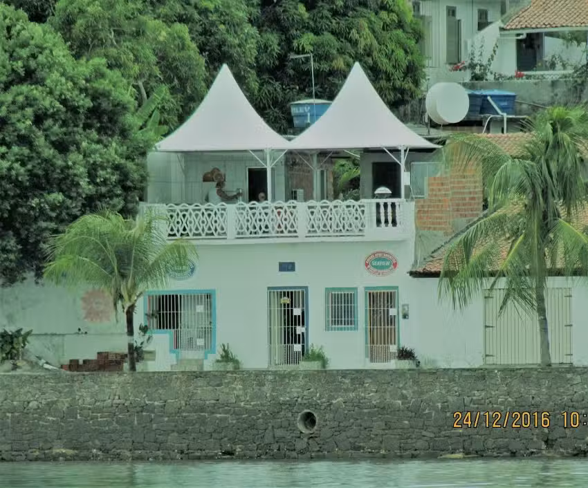 Amigos apartamentos pordosol