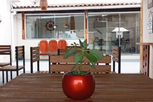 Angatu Hostel Service