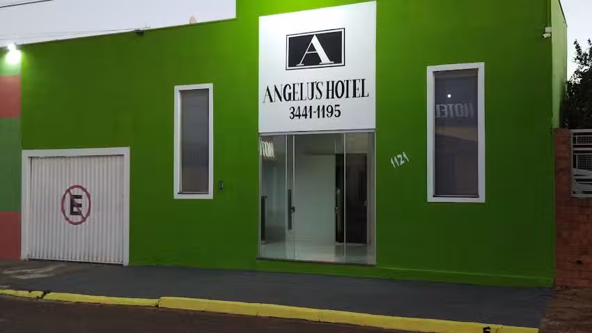 Angelu&rsquo;s Hotel