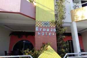 Ara&uacute;jo Hotel