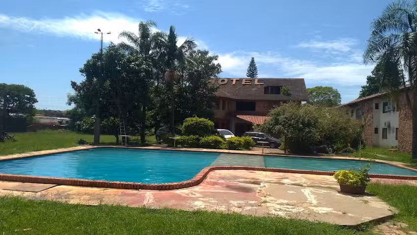 Augustus Parque Hotel