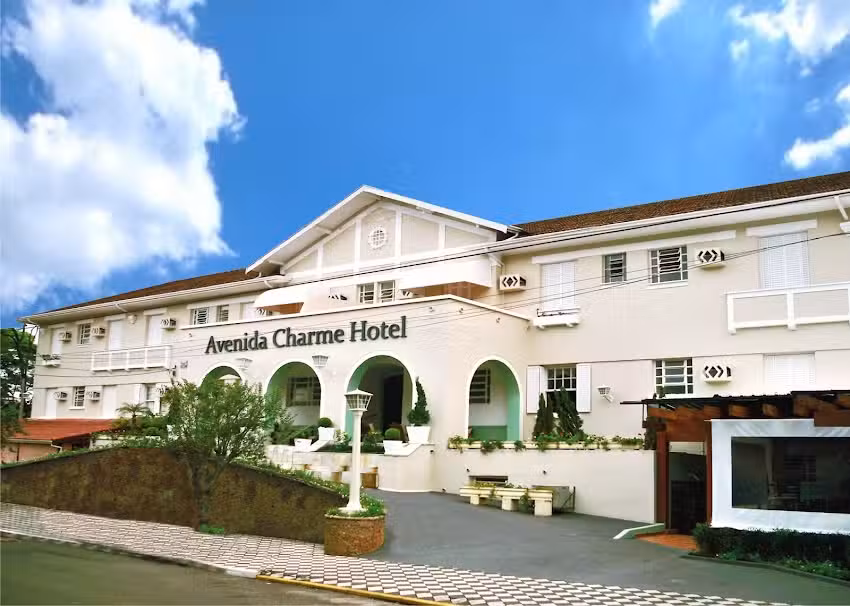Avenida Charme Hotel