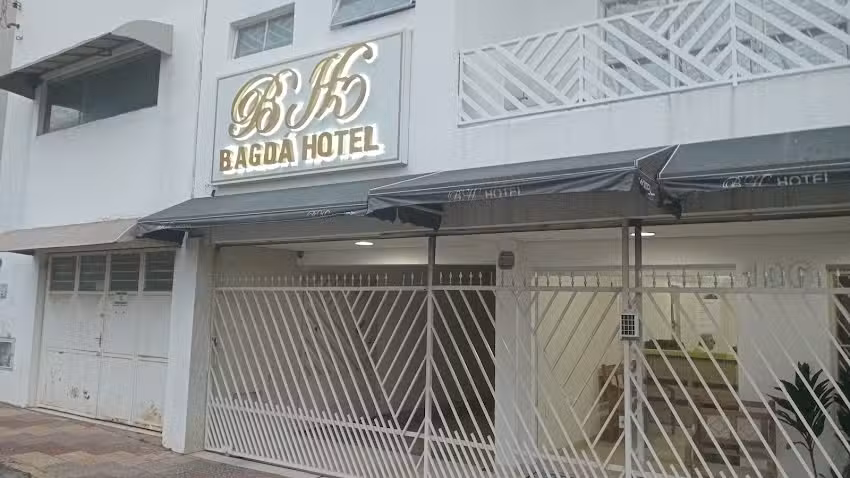 Bagd&aacute; Hotel