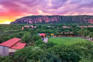 Baix&atilde;o do Ouro Park Hotel &ndash; Serra da Capivara PI