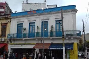 Balcony Hostel & Hotel