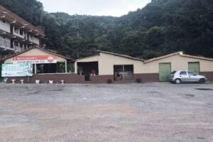 Balne&aacute;rio cascata e chal&eacute;s( n&atilde;o temos rela&ccedil;&atilde;o com o hotel)