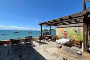 Bamboo Búzios Hostel