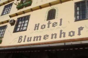 Blumenhof Suites