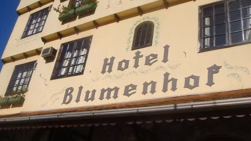 Blumenhof Suites