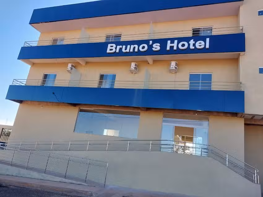 Brunos Hotel Montividiu