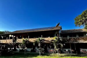 B&uacute;zios Flat Pousada