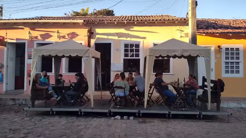 Caf&eacute; Preto Pousada e Cafeteria