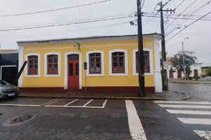 Camarelo Hostel e Centro Cultural