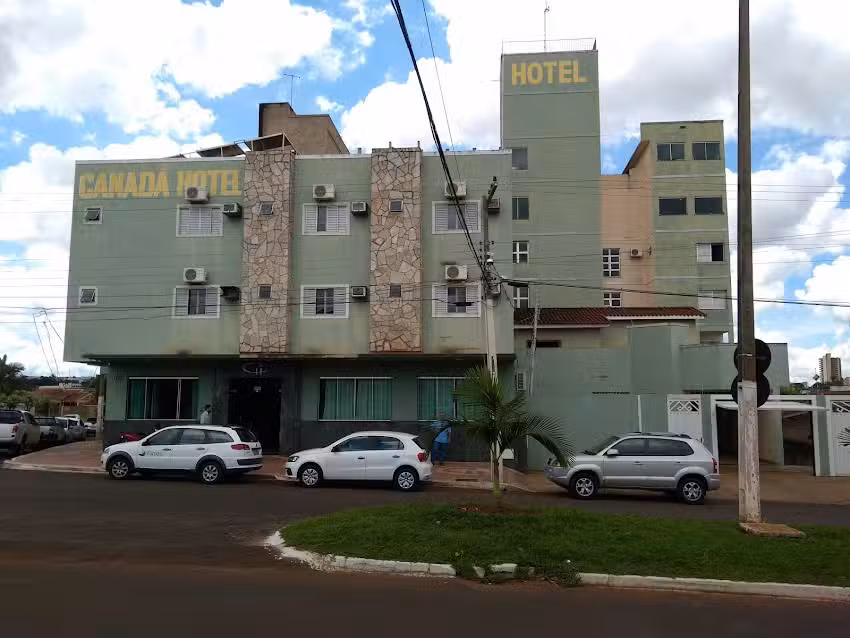 Canad&aacute; Hotel