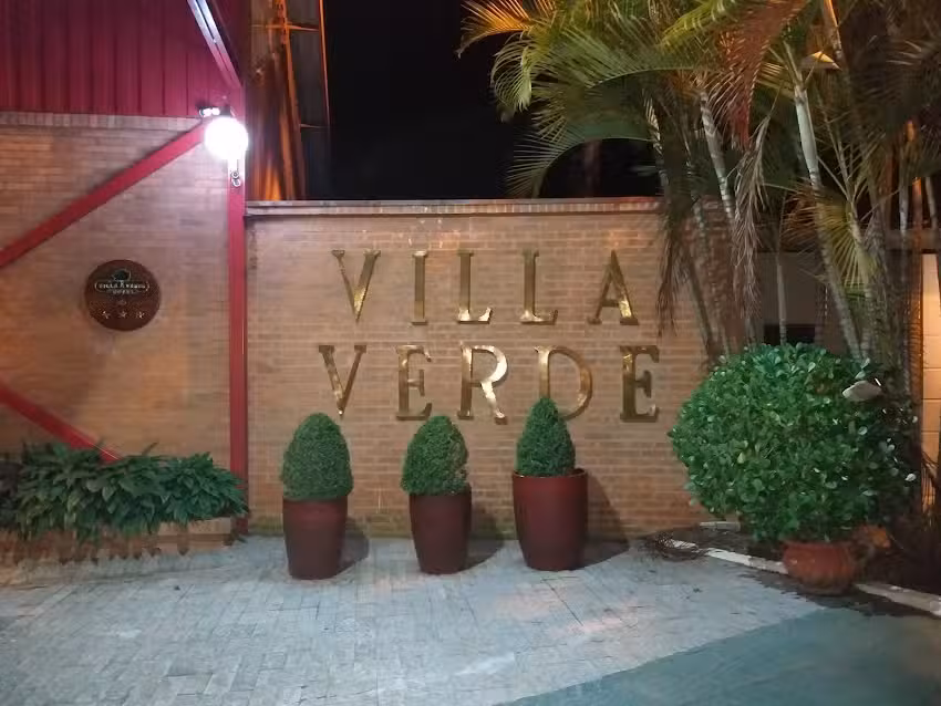 Casa Amarela Hotel