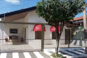 Casa Beatles Hostel Bauru