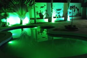 Casa com Piscina &ndash; Quartos Privativos