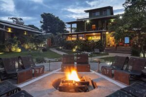 Casa da Lua by Tati Mandelli