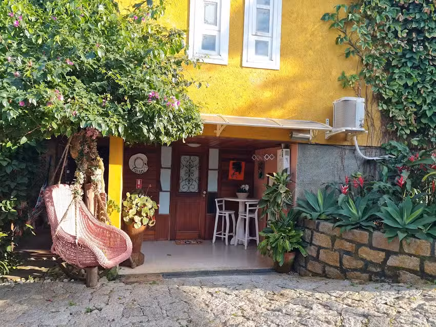 Casa da Rosa hospedagem em Florian&oacute;polis
