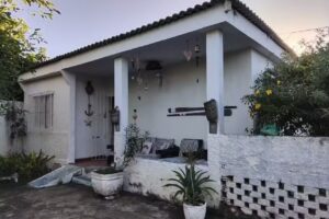 Casa do Pescador hostel e Sr. Fontes moda masculina