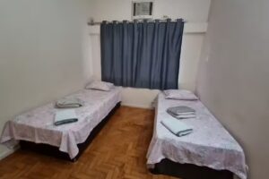 Casa hotel de temporada em condom&iacute;nio as margens do rio Paran&aacute; a 10 km de Tr&ecirc;s Lagoas