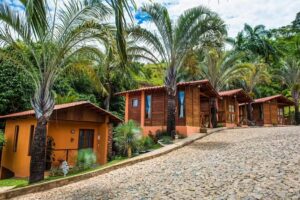 Casa Laranja Chal&eacute;s