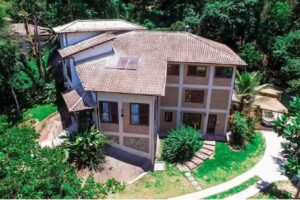 Casa na Pedra Paraty