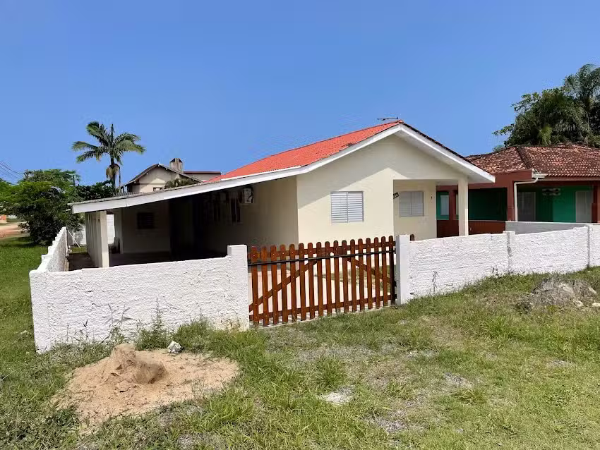 Casa Temporada Guaratuba &ndash; Balne&aacute;rio Coroados