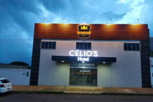 C&Eacute;LIO&rsquo;S HOTEL