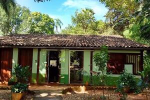 Ch&aacute;cara e eco-vila Dona Sinh&aacute;