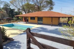 Ch&aacute;cara Solar dos Ip&ecirc;s