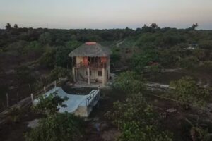 Chal&eacute; na Lagoa