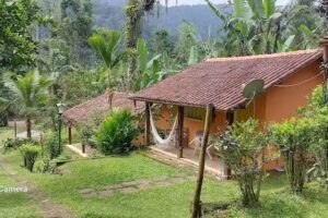 Chal&eacute; Recanto das Sa&iacute;ras