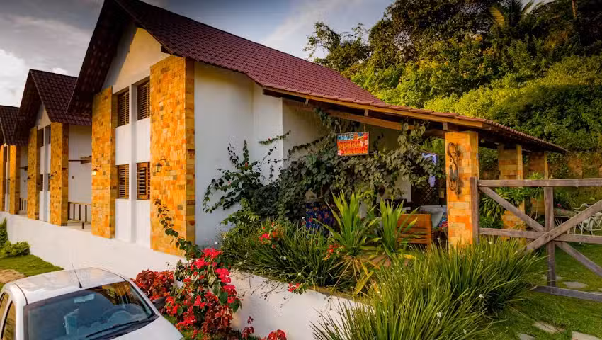 Chal&eacute; Serra Linda