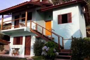 Chal&eacute; & Su&iacute;tes Mar Aberto