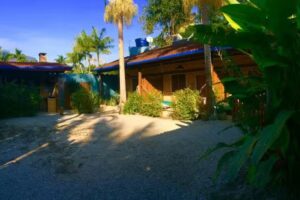 Chal&eacute;s &Aacute;gua Grande Maresias