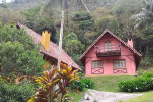 Chal&eacute;s &Aacute;guas Claras