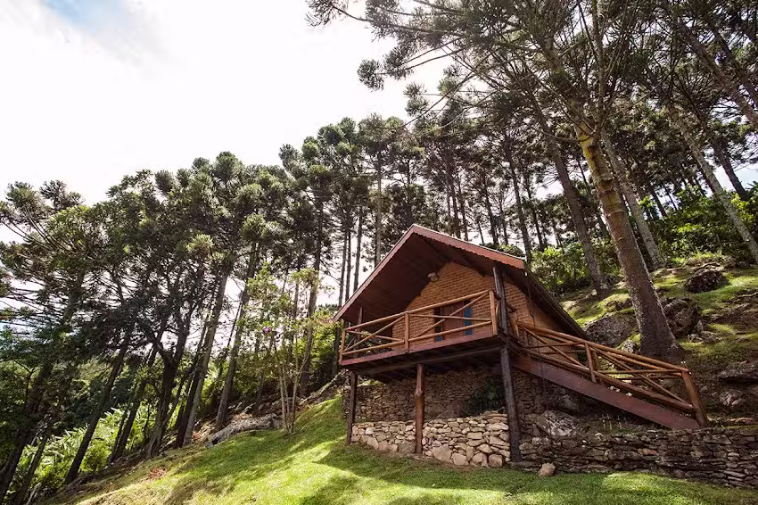 Chal&eacute;s Arauc&aacute;ria e Manac&aacute;