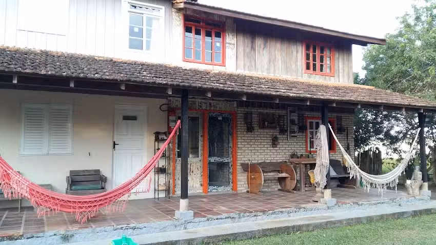 Chal&eacute;s Caminhos Do Rosa