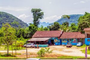 Chal&eacute;s Carioca Prumirim Ubatuba
