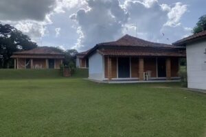 Chal&eacute;s da Serra