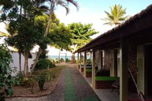 Chal&eacute;s da Tia Sinh&aacute;