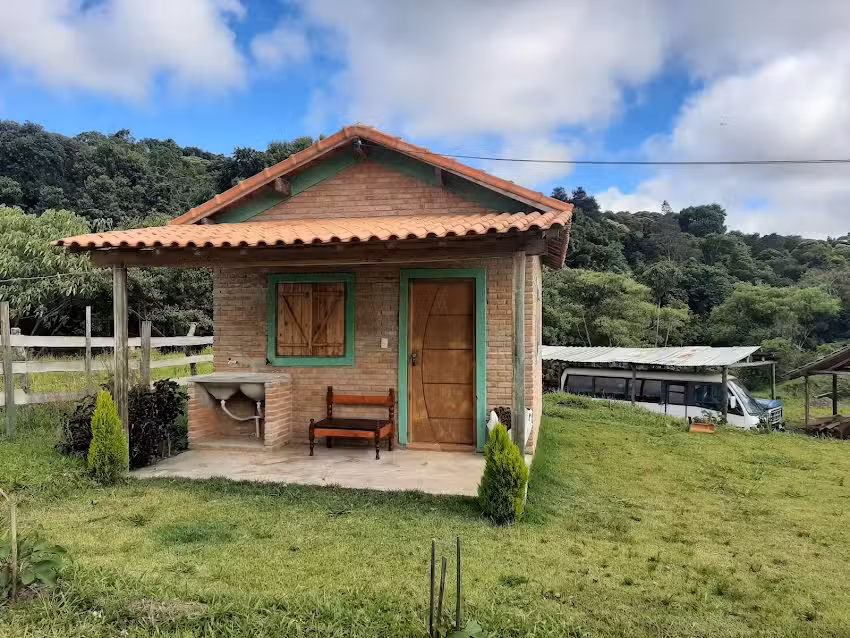 Chal&eacute;s e Camping Taquaral