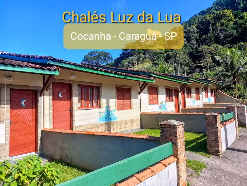 Chal&eacute;s Luz da Lua