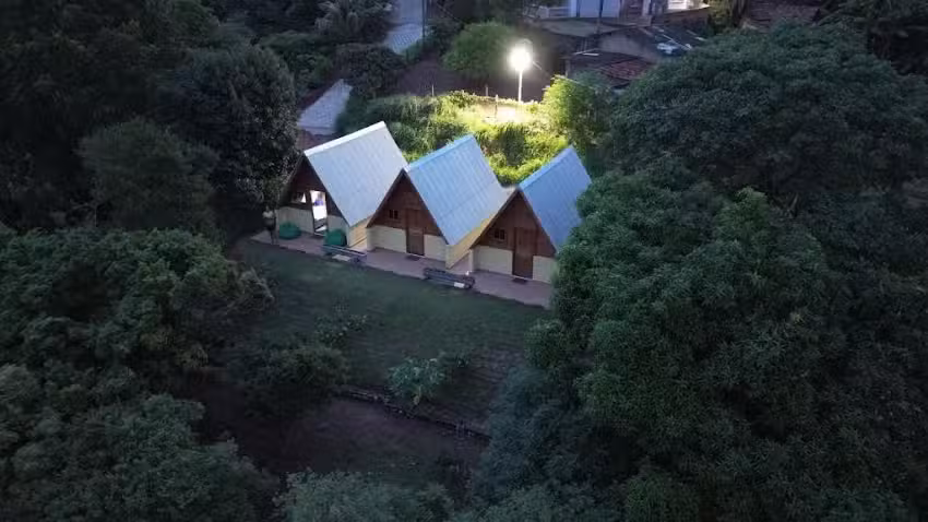 Chal&eacute;s Magia das &Aacute;guas